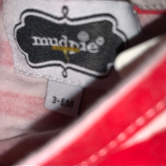 Mudpie bodysuit - 3-6 months - Santa suit - Picture 3 of 5